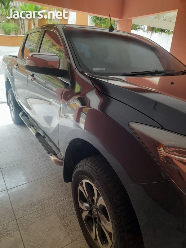 Mazda B-Series 3,2L 2018-1
