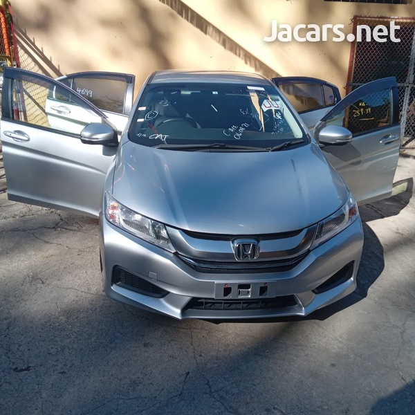 Honda Grace 1,6L 2016-1