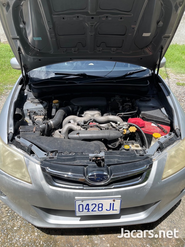 Subaru Exiga 2,0L 2009-3