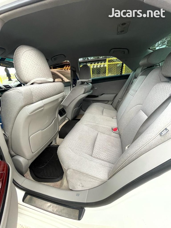Toyota Crown 3,5L 2011-4