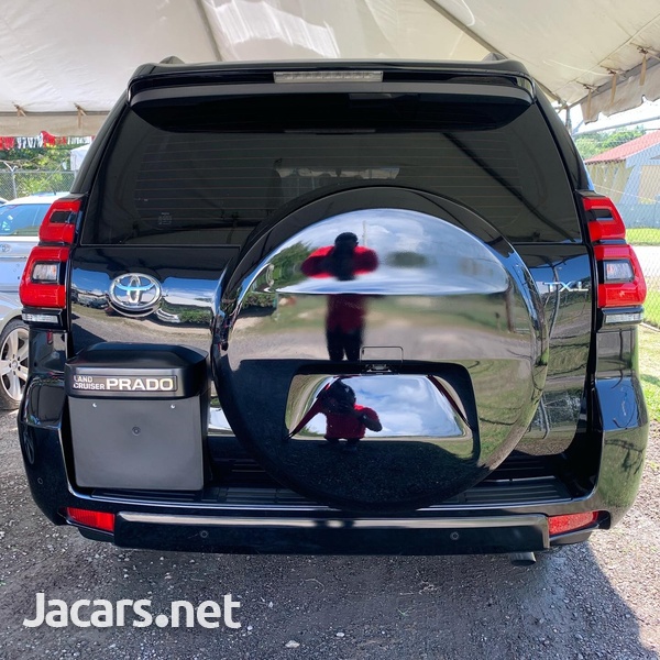 Toyota Land Cruiser Prado 3,0L 2019-8