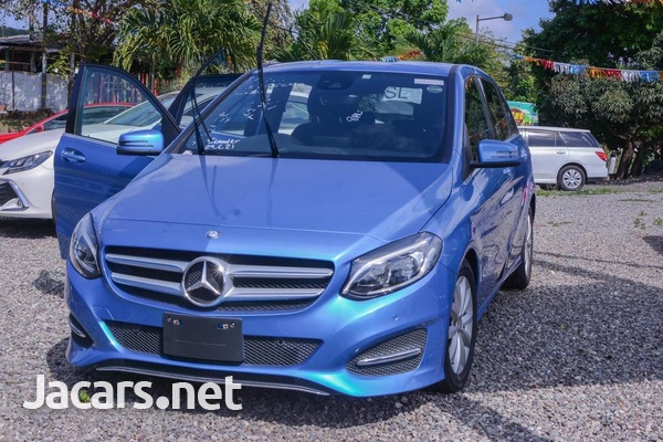 Mercedes-Benz B-Class 1,8L 2015-1