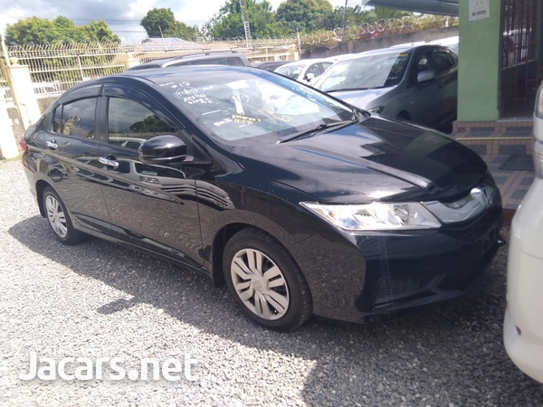 Honda Grace 1,5L 2016-3