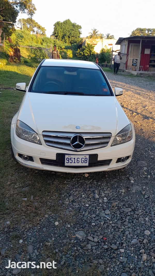 Mercedes-Benz C-Class 1,8L 2010-6