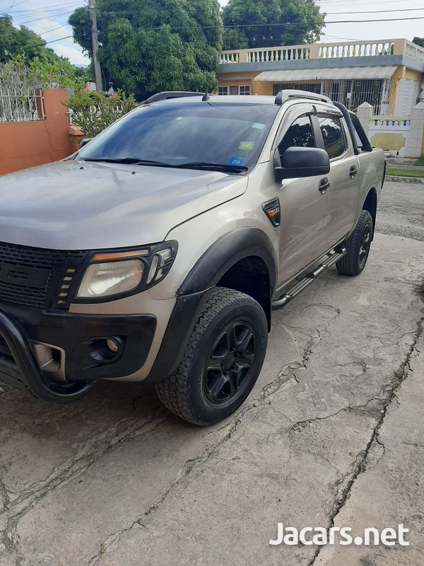 Ford Ranger 3,2L 2015-4