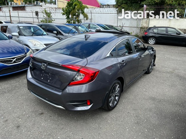 Honda Civic 1,5L 2020-3