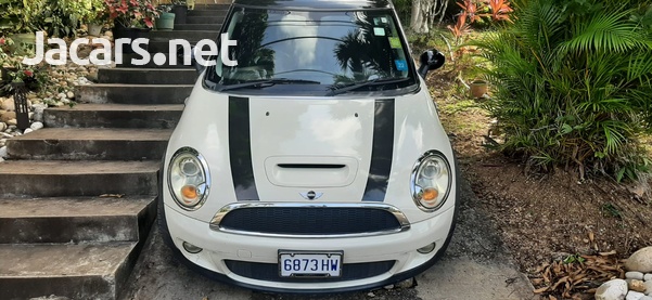 Mini Cooper 1,6L 2011-1