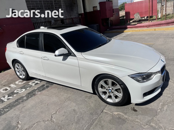 BMW 3-Series 2,0L 2013-2