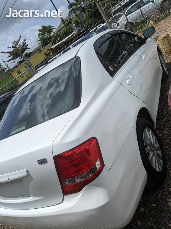 Toyota Axio 1,5L 2011-5