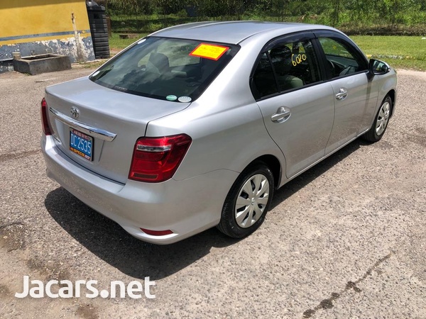 Toyota Axio 1,5L 2016-4