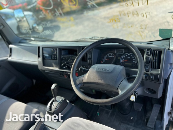 2016 Isuzu elf freezer truck-9