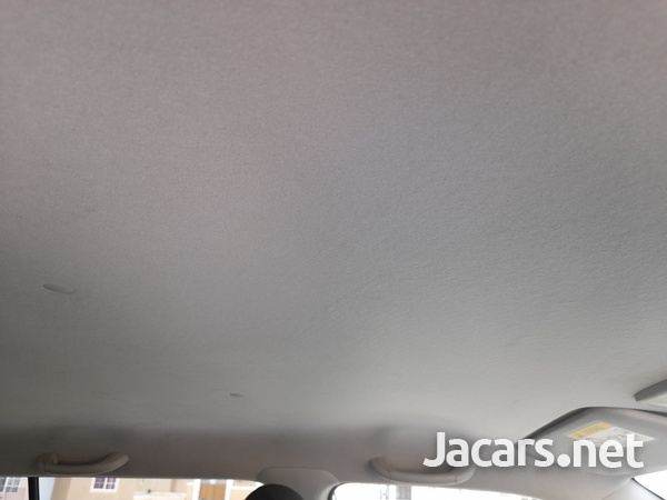 Toyota Succeed 1,5L 2016-8