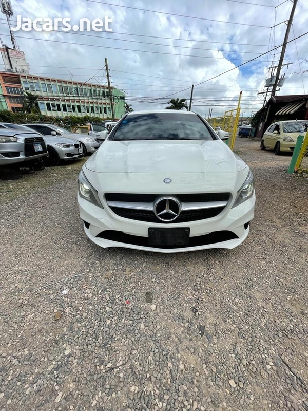Mercedes-Benz CLA-Class 2,5L 2014-1