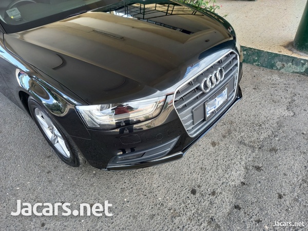 Audi A4 2,4L 2015-2