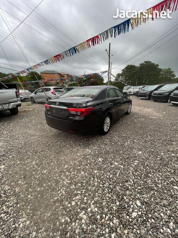 Toyota Mark X 2,5L 2016-3