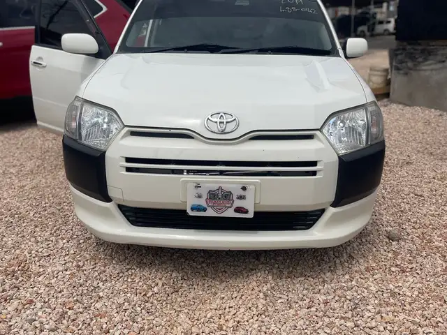 Toyota Succeed