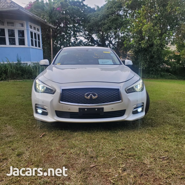 Nissan Skyline 3,5L 2015-12