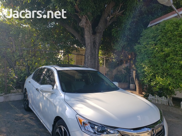 Honda Accord 2,4L 2016-3