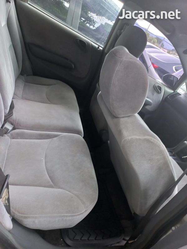 Honda Fit Aria 1,5L 2007-7