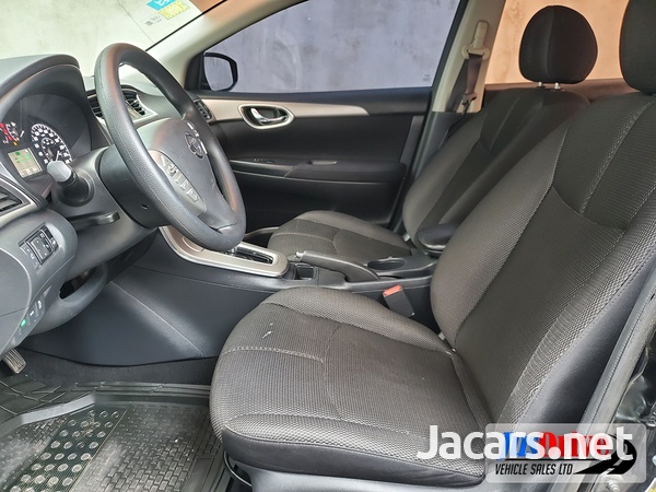 Nissan Sentra 2,0L 2013-7