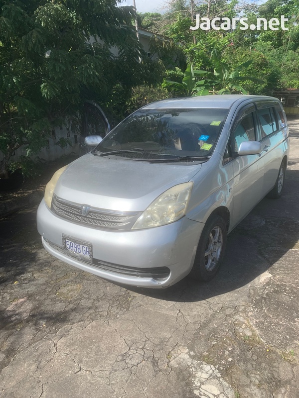 Toyota Isis 1,8L 2006-2