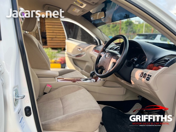 Toyota Allion 1,8L 2014-9