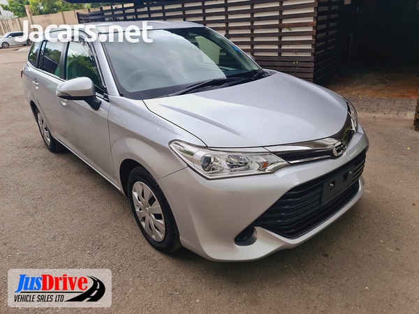 Toyota Fielder 1,5L 2015-1