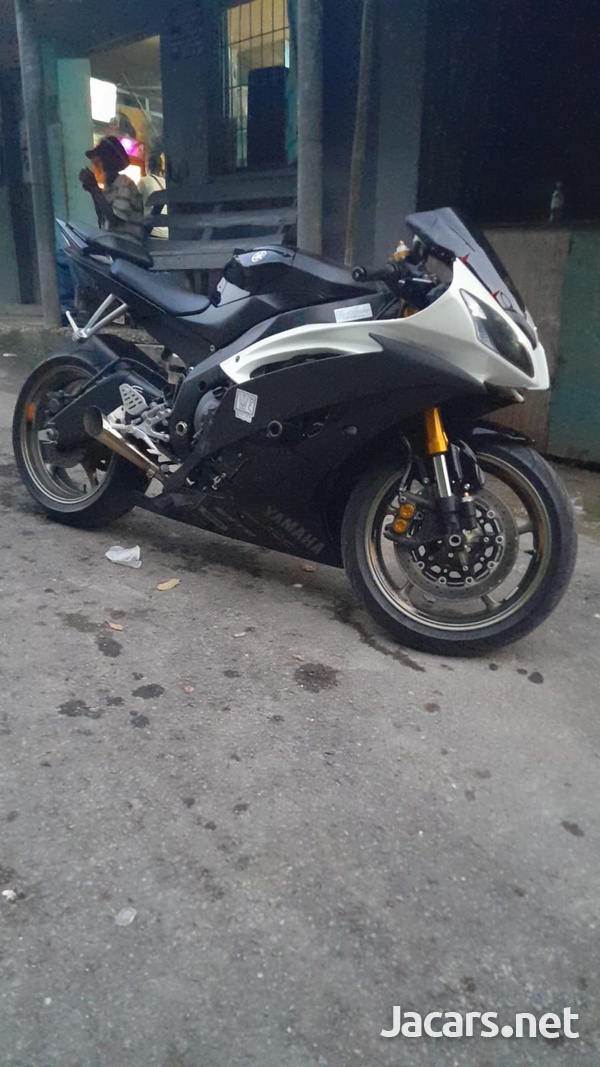 Yamaha r6-7