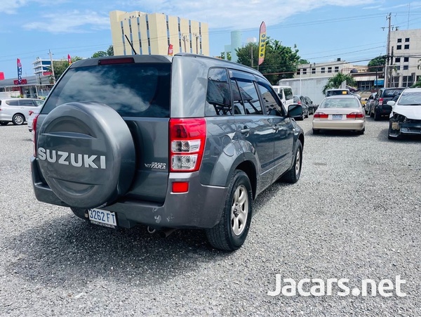 Suzuki Grand Vitara 2,0L 2007-4