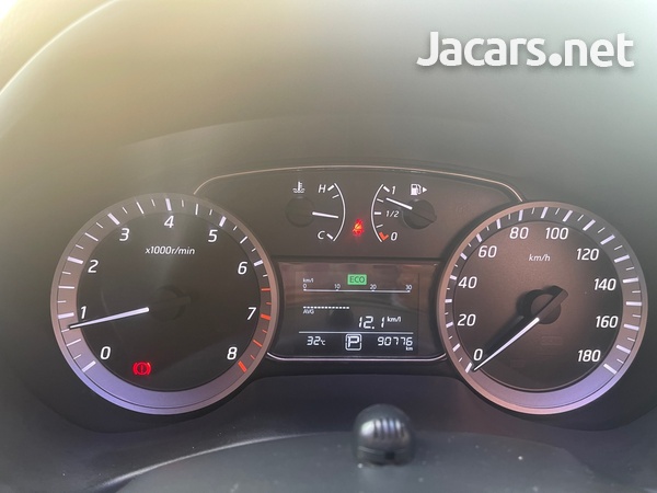 Nissan Sylphy 1,8L 2016-6