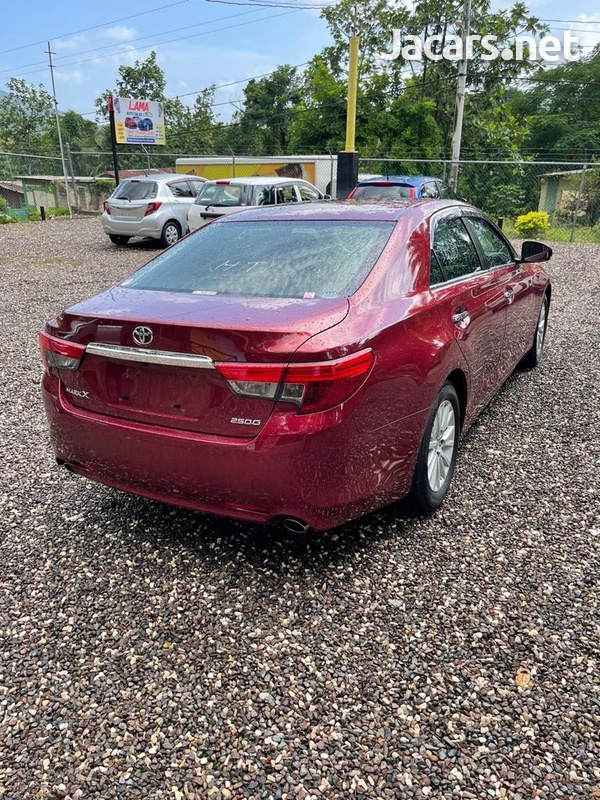 Toyota Mark X 2,5L 2016-3