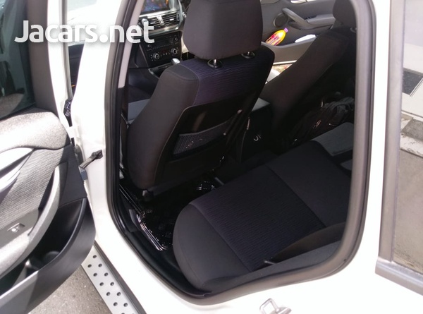 BMW X1 1,8L 2013-12