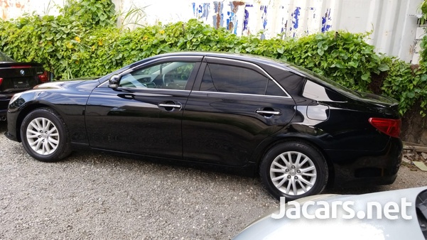 Toyota Mark X 2,5L 2013-3