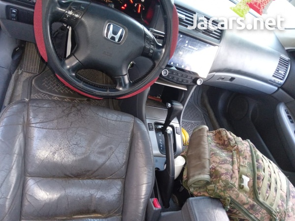 Honda Accord 2,4L 2005-5