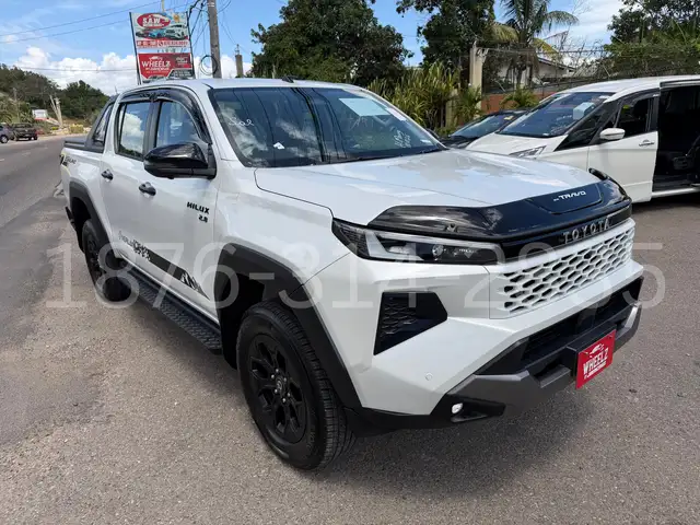 Toyota Hilux 2,8L 2026, Manchester - 3