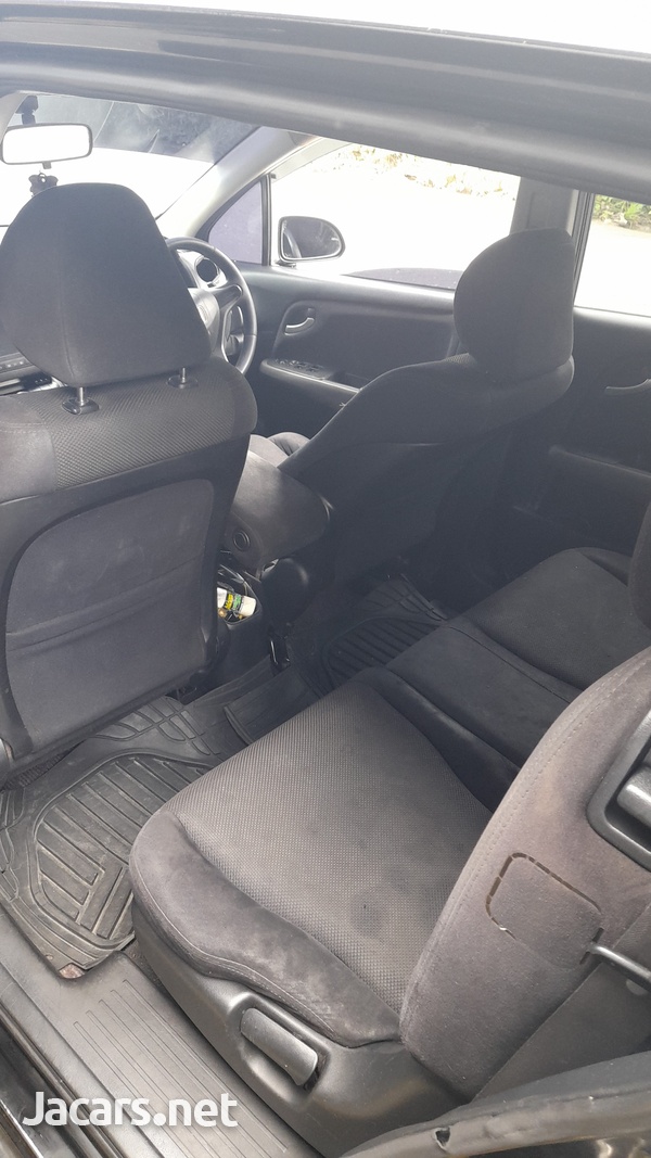 Honda Stream 1,8L 2009-1