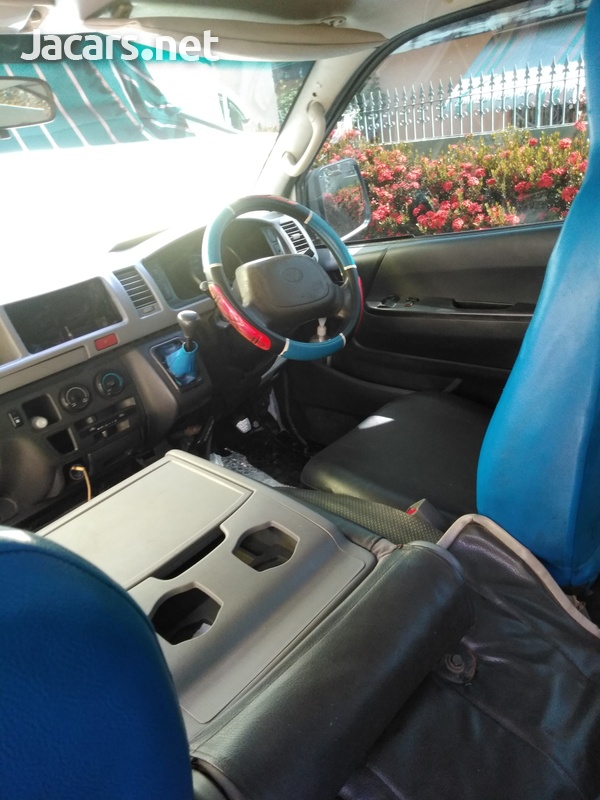Toyota Hiace 2,7L 2007-5