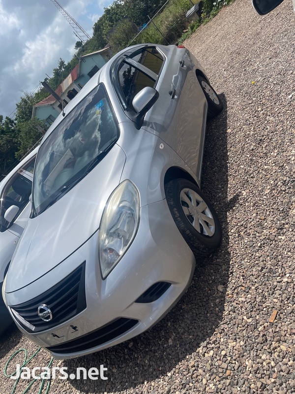 Nissan Latio 1,2L 2014-3