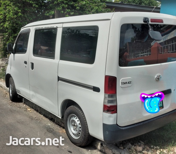 2012 Toyota Townace-3