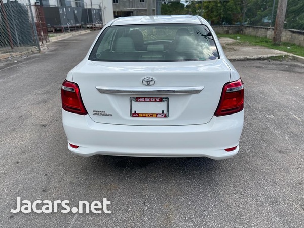 Toyota Axio 1,5L 2017-5