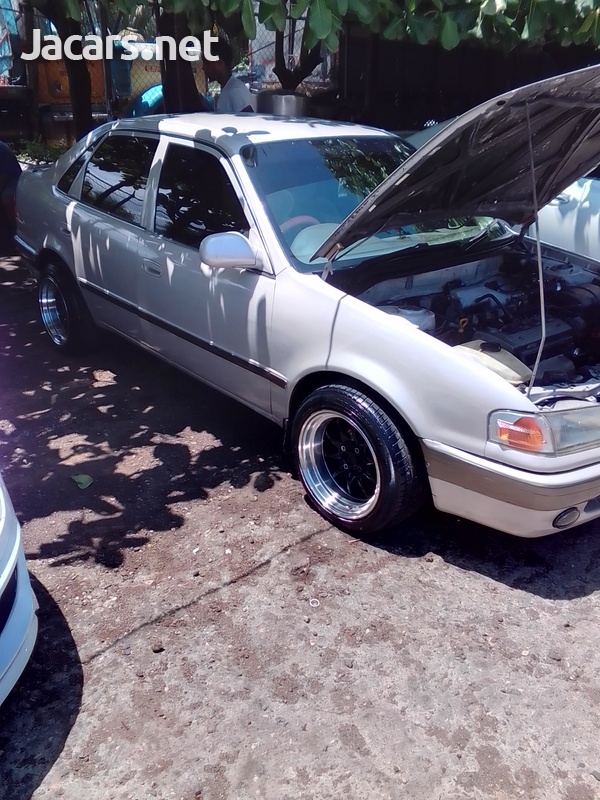 Toyota Sprinter 1,5L 1996-3