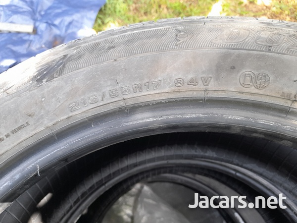 215/55/17 Dunlop used tyres F.S-3