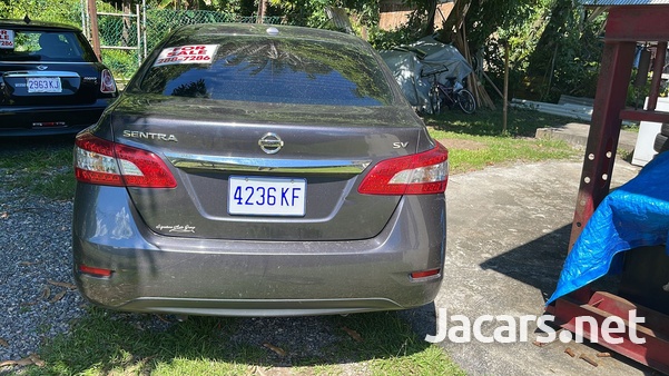 Nissan Sentra 1,8L 2015-4