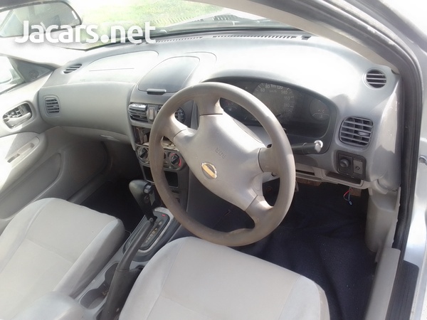 Nissan Sunny 1,1L 2003-4