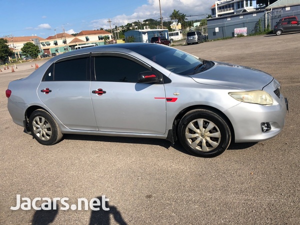 Toyota Corolla XLi 1,5L 2010-4