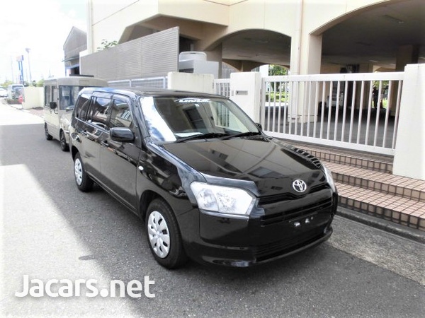 Toyota Probox 1,5L 2016-1
