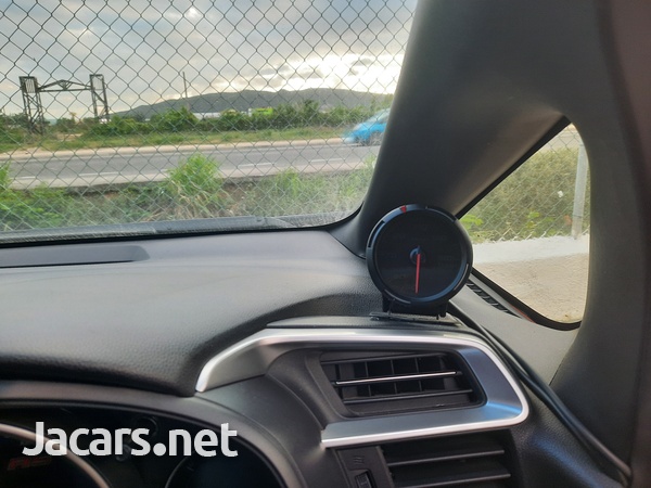 Honda Fit 1,5L 2014-9