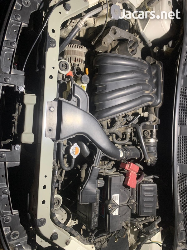 Nissan AD Wagon 1,5L 2012-7
