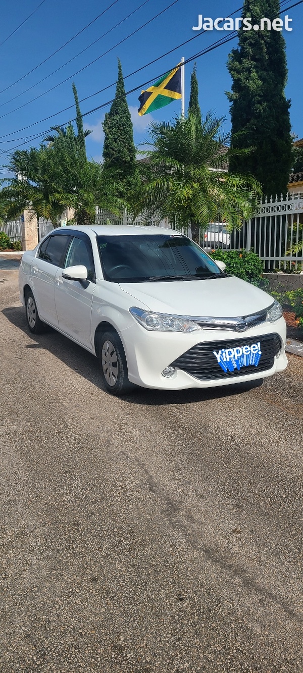 Toyota Axio 1,5L 2015-3