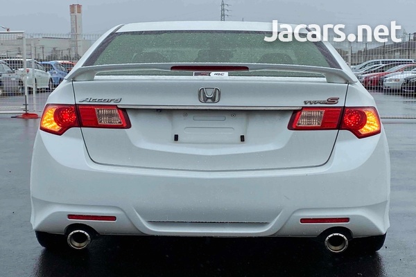 Honda Accord 2,4L 2012-6